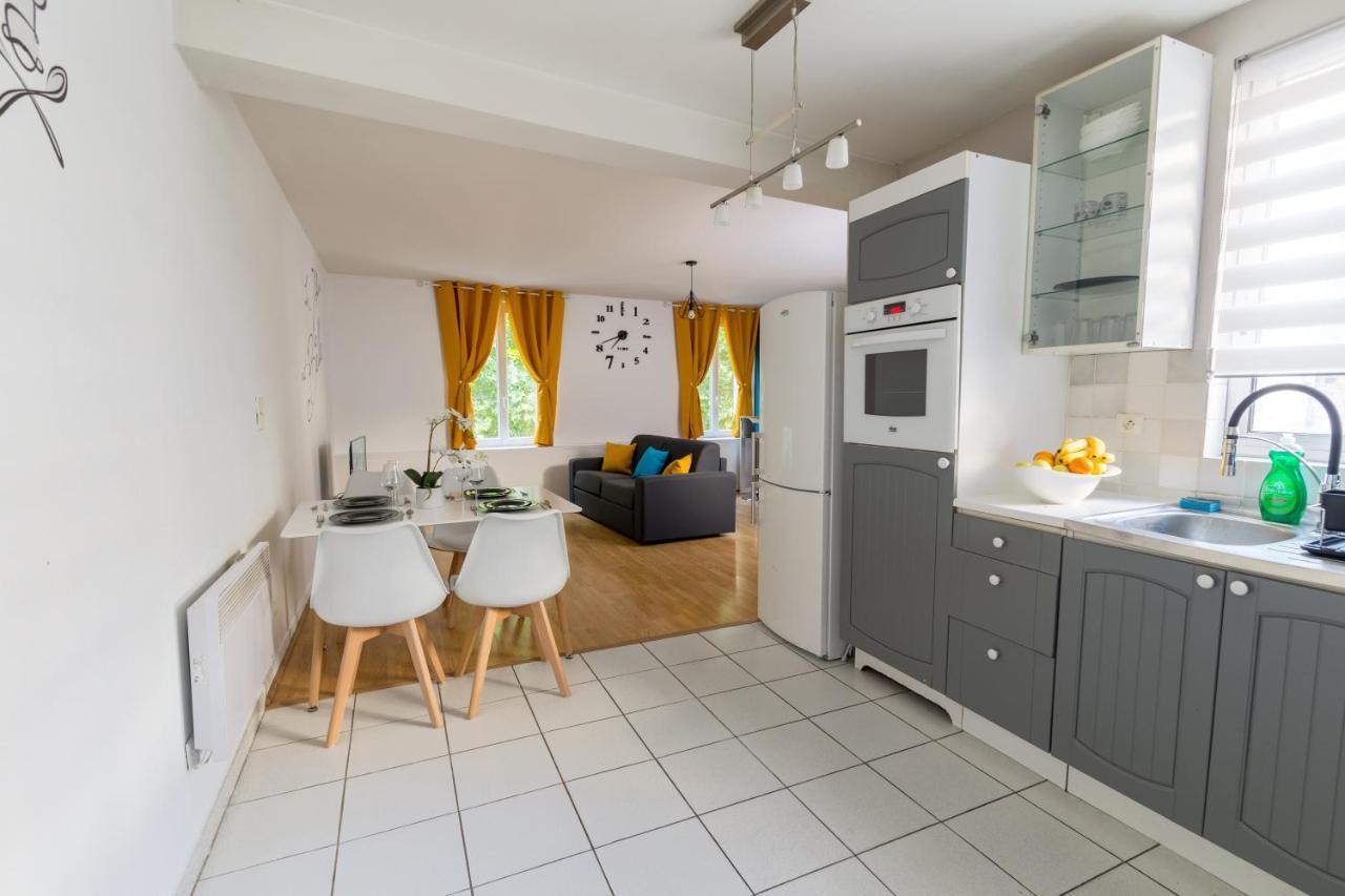 Coeur de ville I 50m² I Netflix I Lit Queen size Sens Extérieur photo